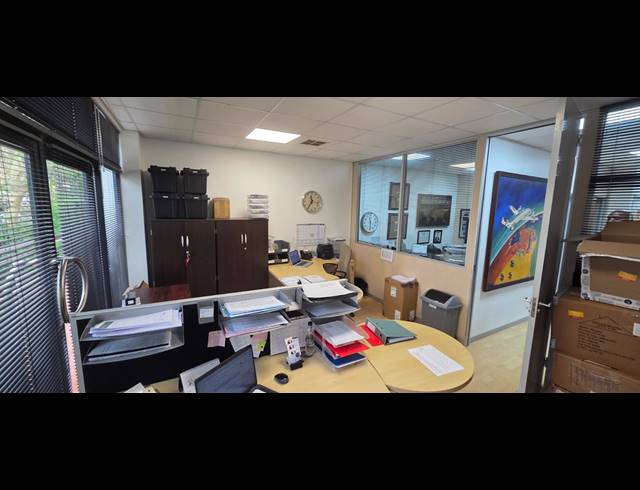 80M² OFFICE TO LET IN SOMERSET PARK